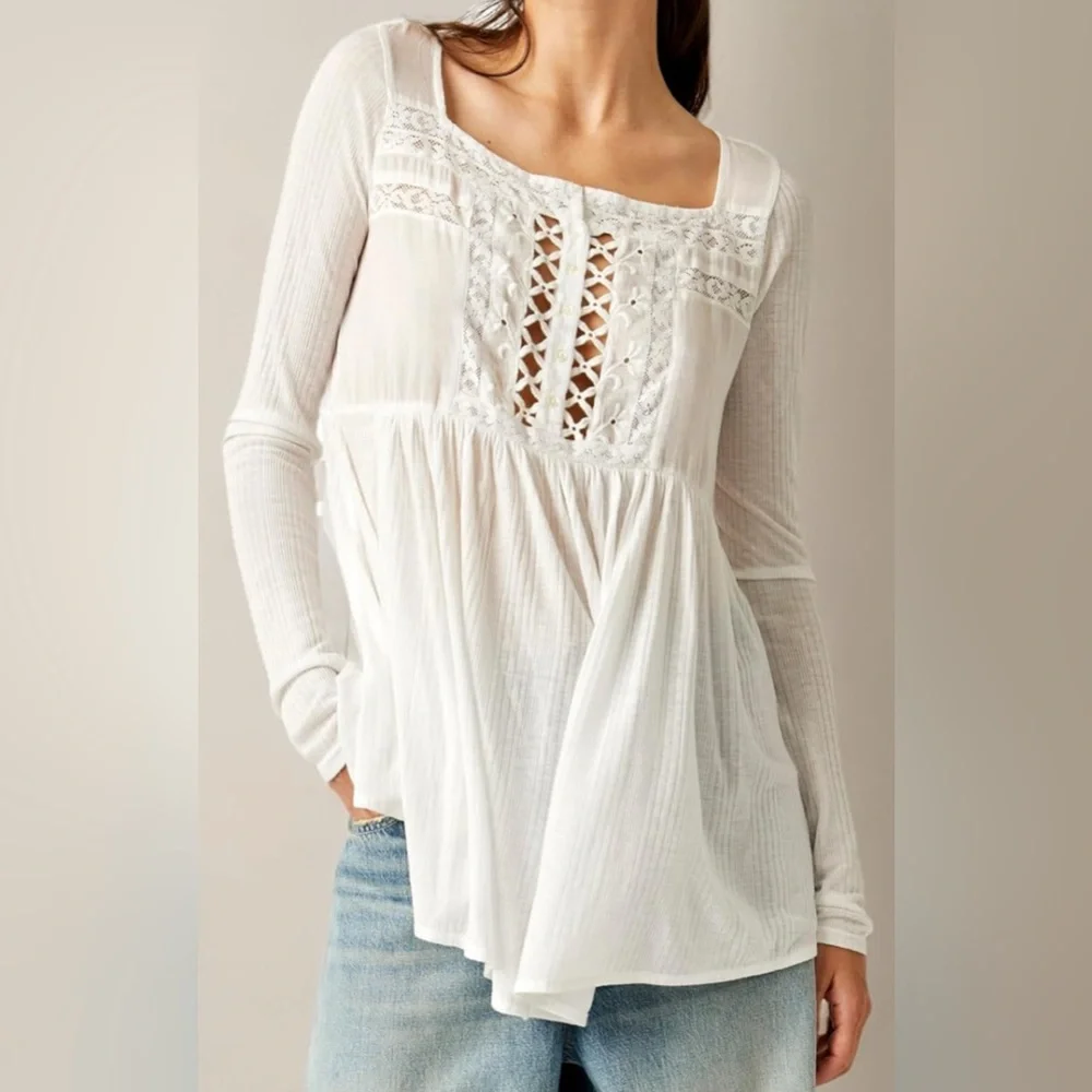 Free People Pretty Please Tunic Top / Henley / lyrical lace tunic top NWOT